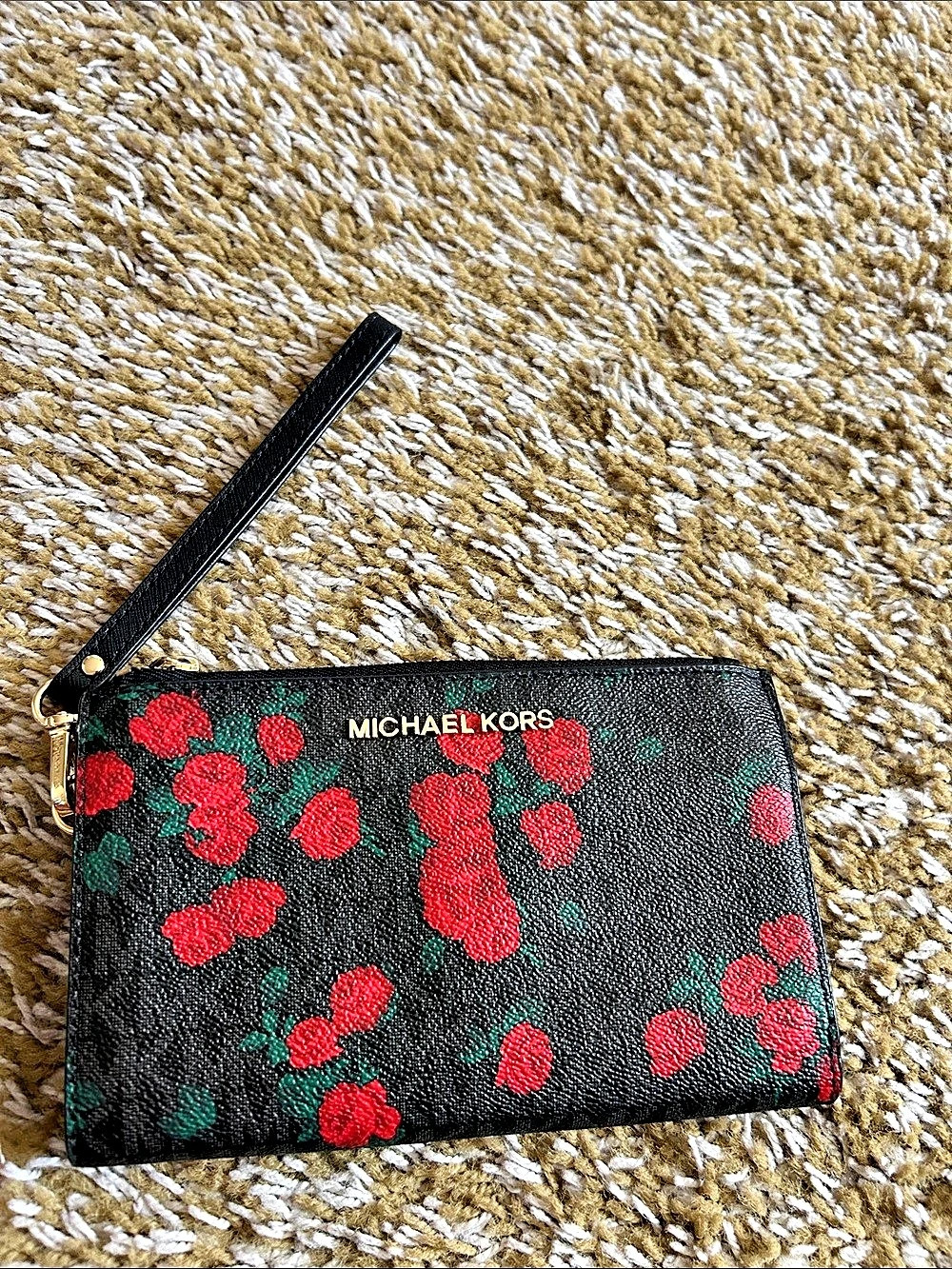 Michael Kors Rose Print Jet Set Travel Double Zip Phone Wristlet